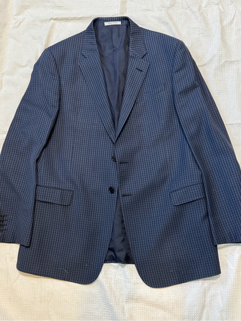 Armani Collezioni made in Italy Men's Navy Micro-Check Blazer 42R untagged.